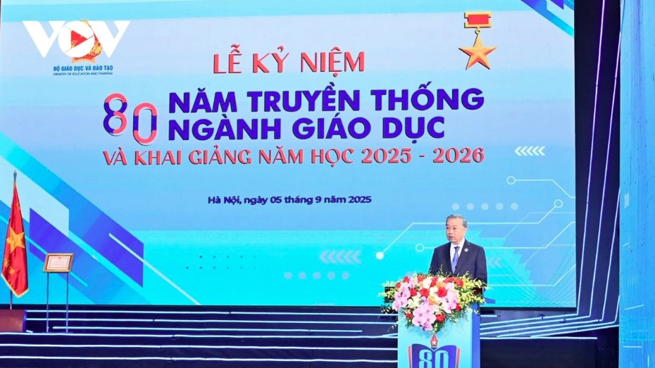 Party and State consistently regard education as top national policy: Party chief